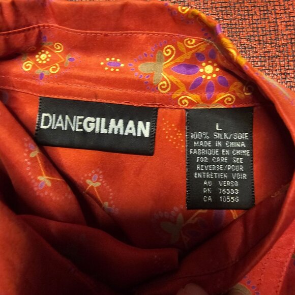 VTG Diane Gilman Red Silk Button Up Shirt L Boho Floral Print Hidden Button - Picture 2 of 10